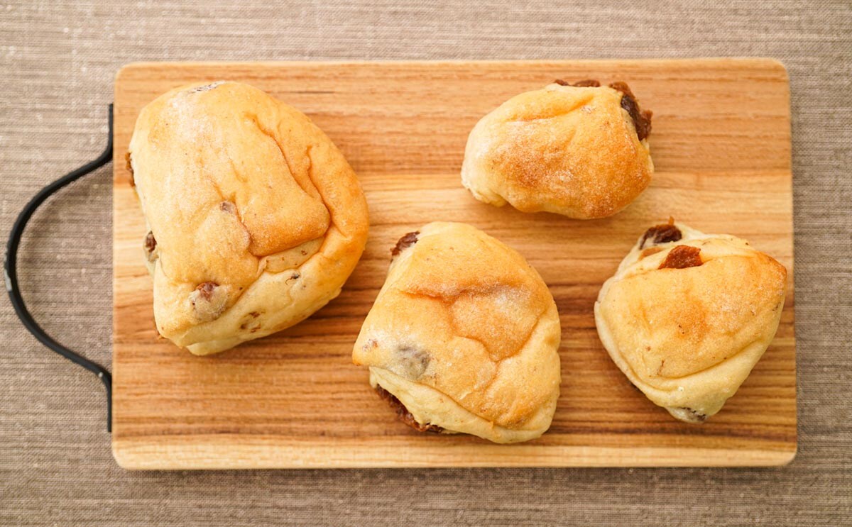 セブン新作パン、大きさが不揃いすぎるけどめっちゃウマい