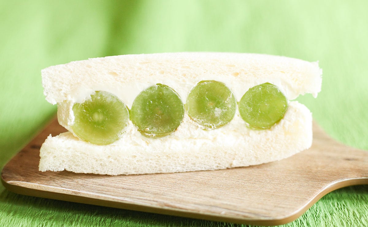 「超うまい」「悪魔的」シャインマスカット好きはローソンへGO！！