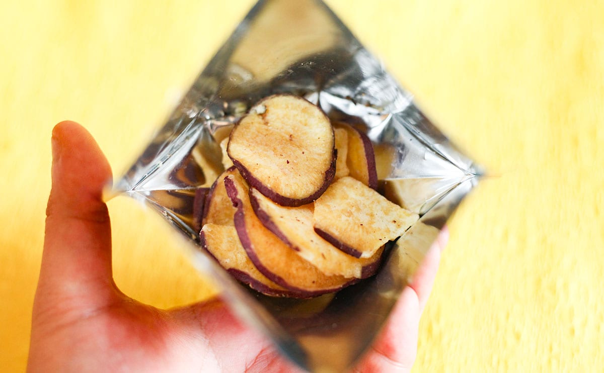 ファミマの「紅はるかチップス」、激うまだけどコスパは…