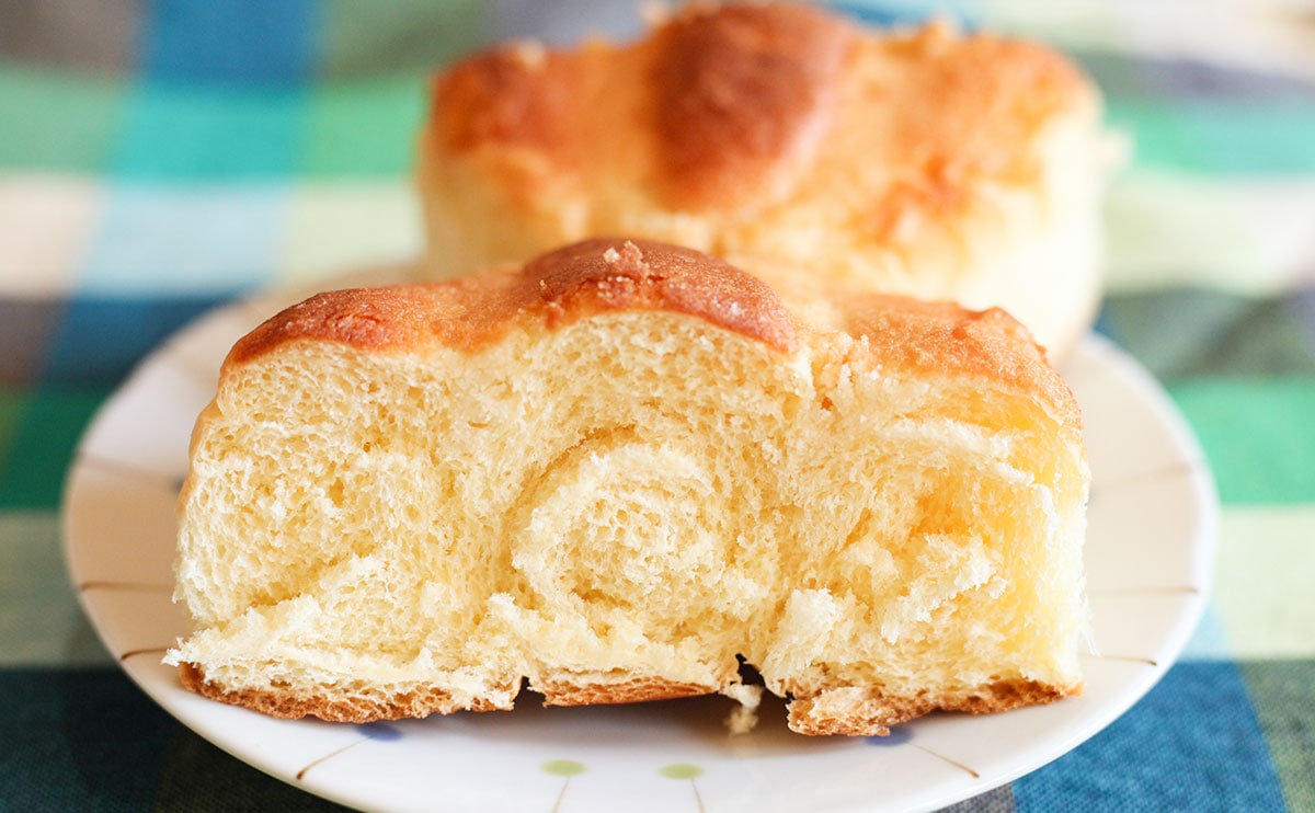 「コスパ最強枠」「128円のクオリティじゃない」ファミマの新作パン、地味だけど激うま!!