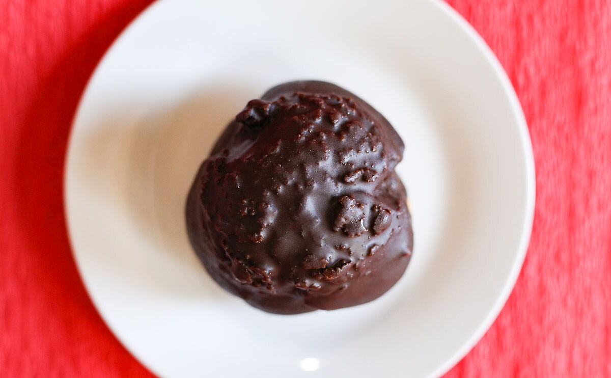 「マジでうまい」「食感が楽しい」ファミマのザクザク系スイーツとは?