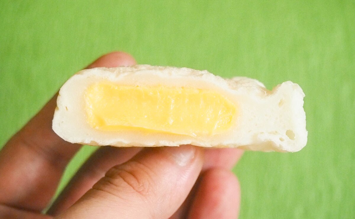 クリームが濃厚！ローソンのもちもち系スイーツにハマりそう！