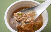 「うますぎるじゃん」「マジ好き」セブンから人気店の一杯が登場