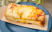 セブン新商品、とろけるチーズが最高すぎる