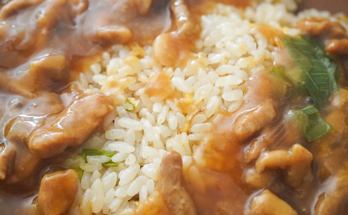 「本格的な味」「肉が多い」セブンのがっつり飯とは