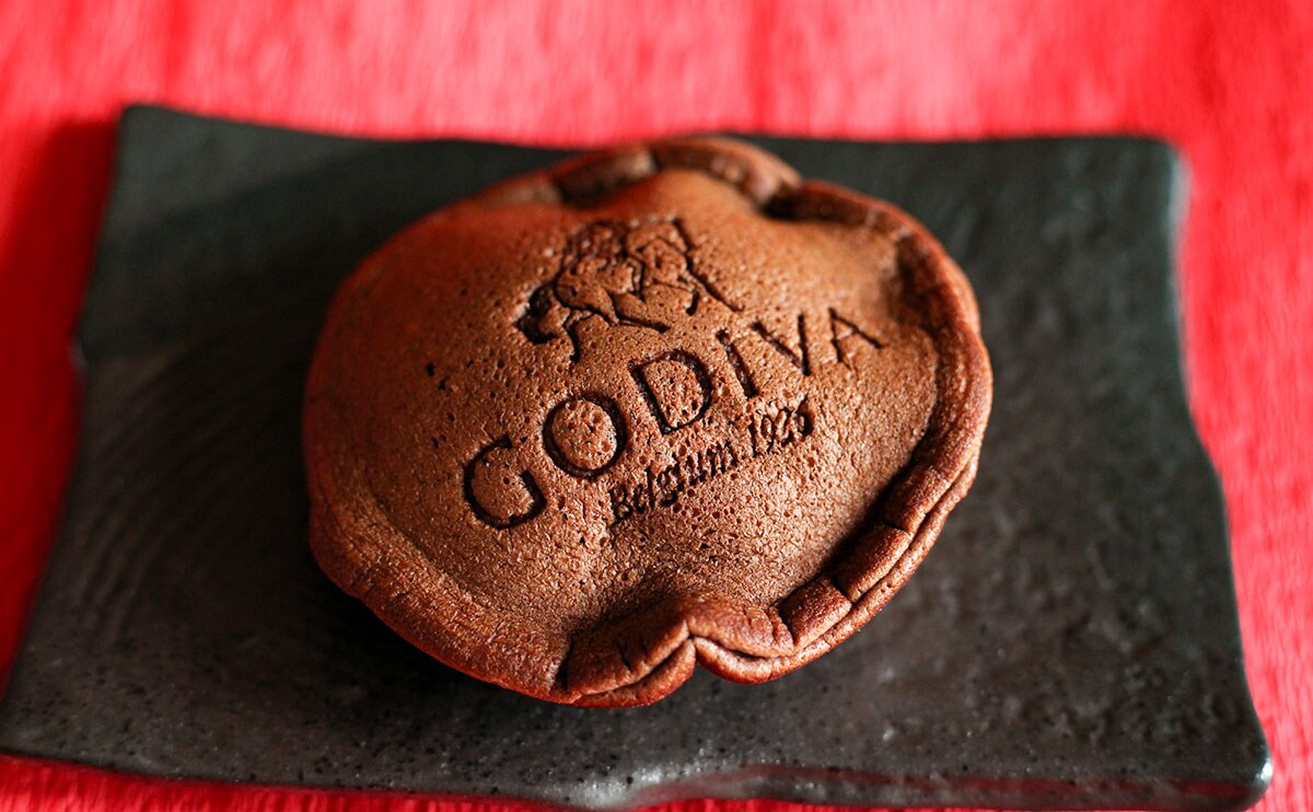 「焼印がすごい」「100点」ついにどらもっち×GODIVAが実現！！