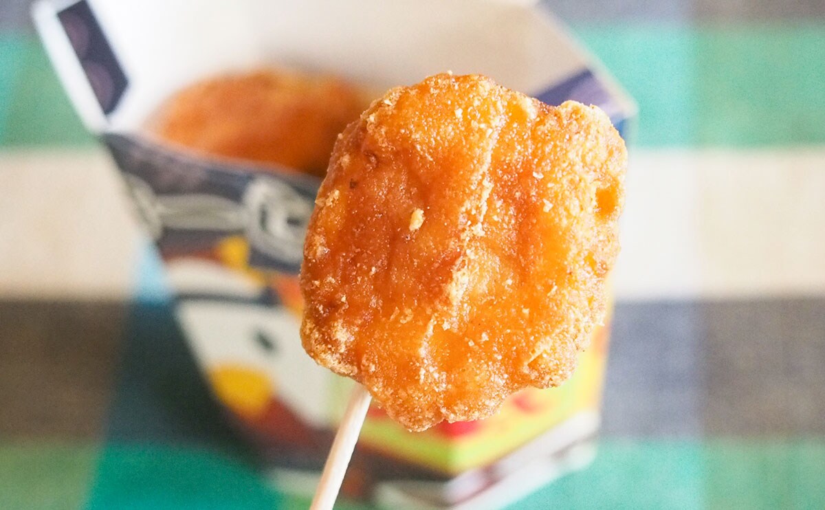 「めちゃくちゃおいしい」と話題!新しい「からあげクン」は開けた瞬間…