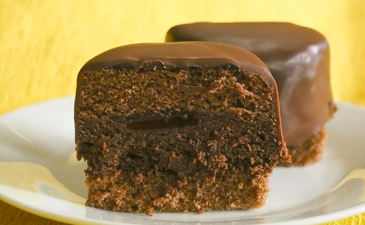 「うまいぞ!」「幸せ」濃厚なチョコスイーツを求めているならファミマへ!!