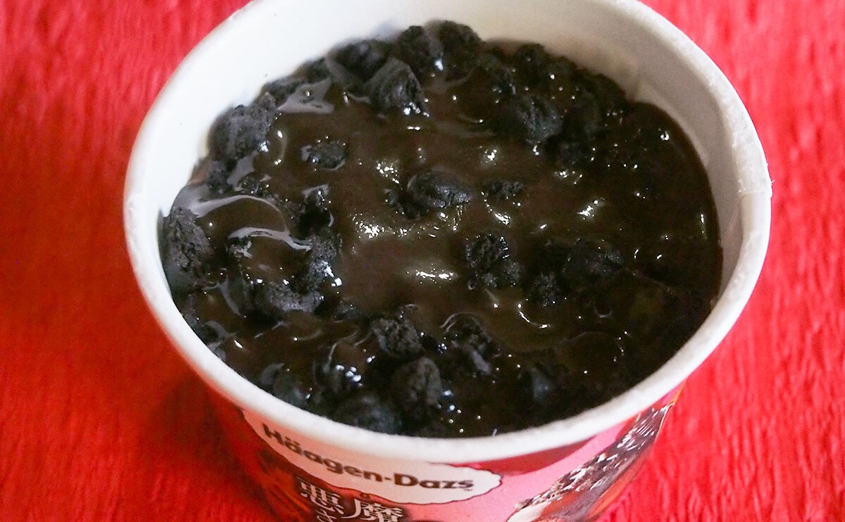 濃厚チョコに激ハマり!ハーゲンダッツ「悪魔のささやき」シリーズ爆誕