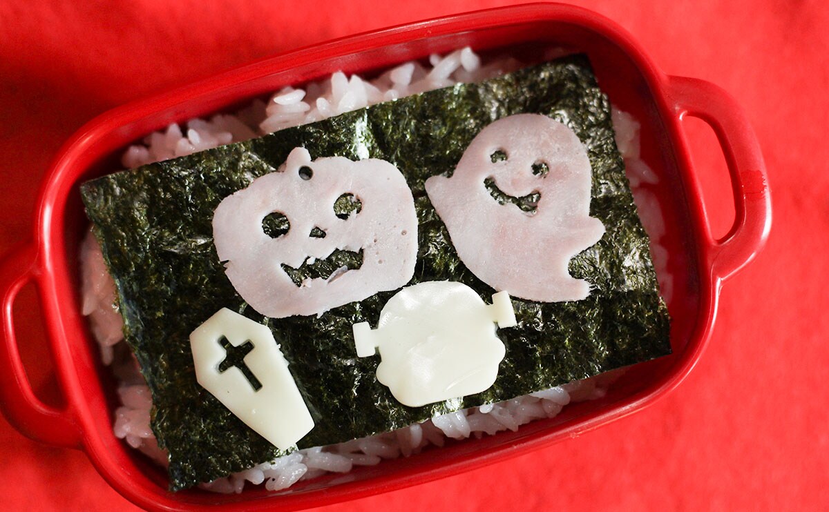 【超簡単】セリアのキッチングッズでハロウィーン弁当を作ってみた