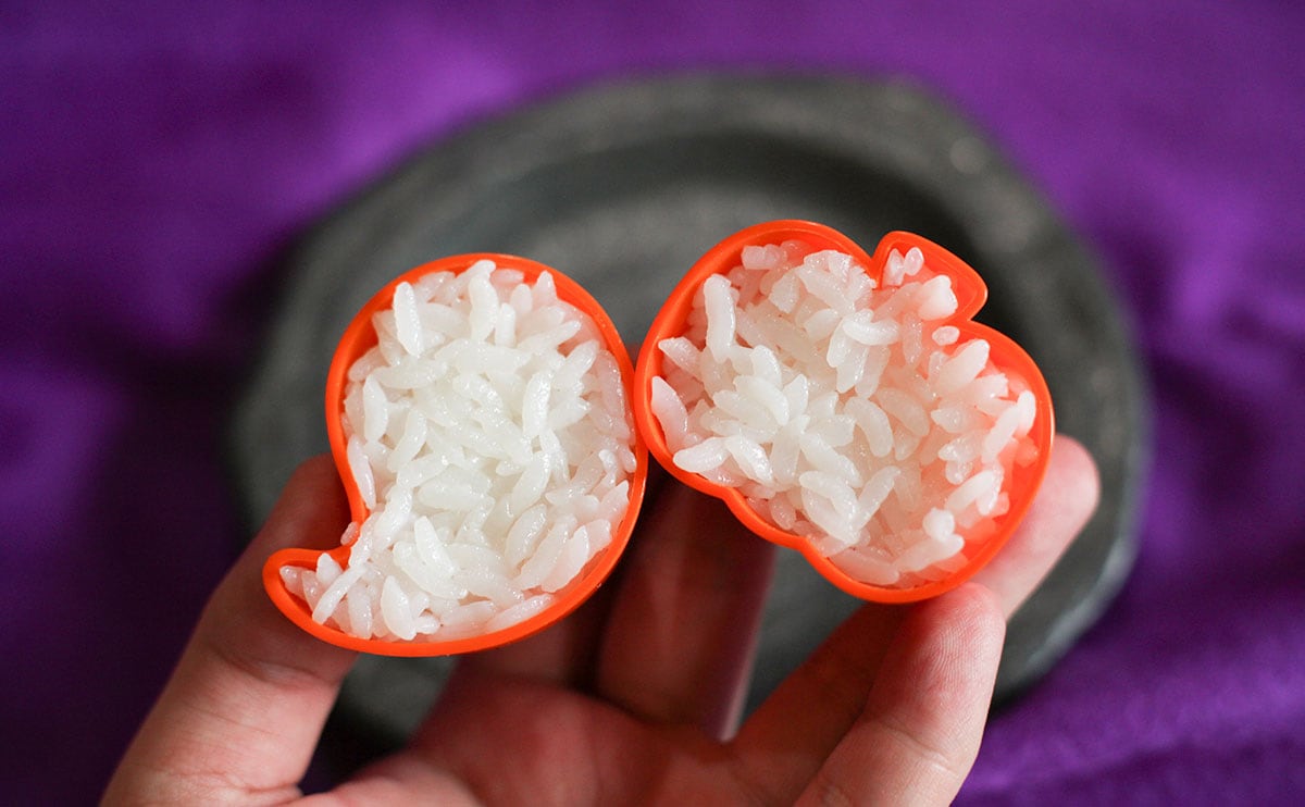 セリアで買ったハロウィーングッズ、何に使うかわかる？