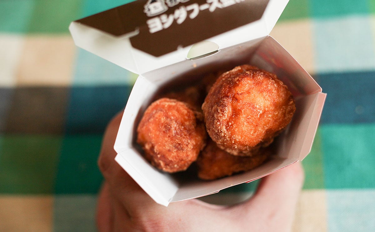 「過去最高」「印象に残らない」賛否両論の新からあげクンを食べてみた