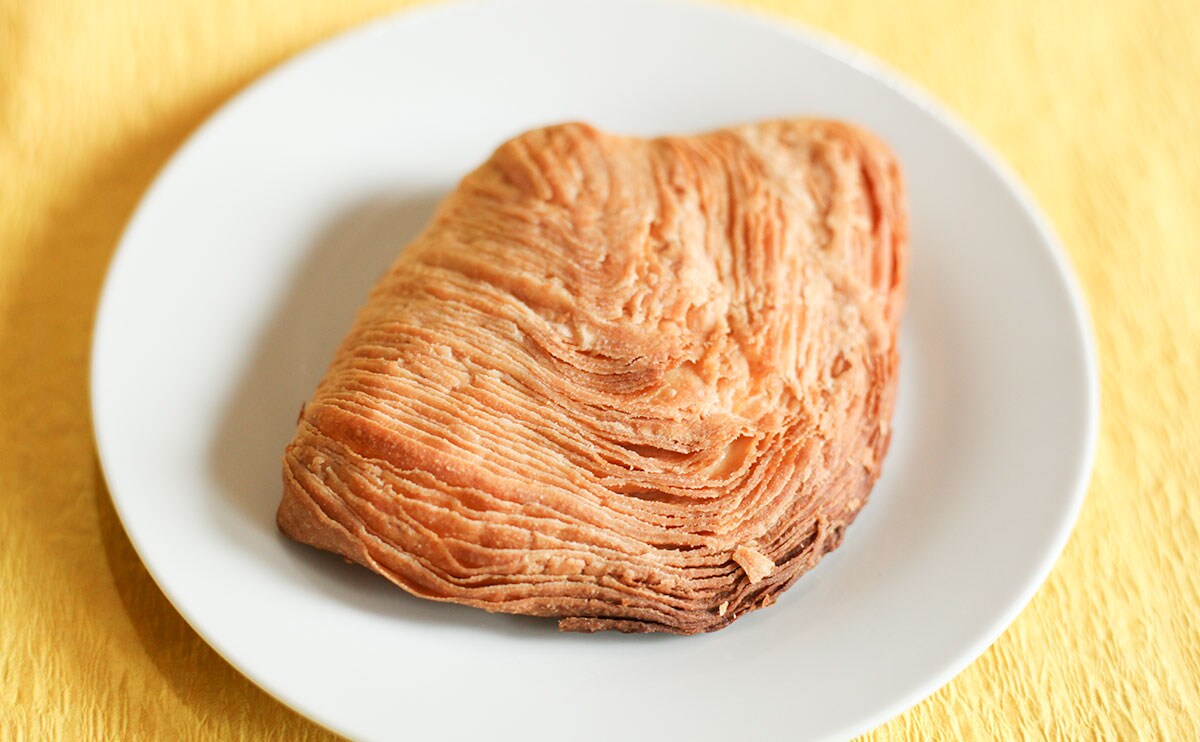 「最高」「めっちゃパリパリ」ローソン新商品「ショコラスフォリアテッラ」って何だ!?