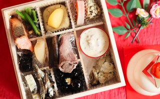 改良を続け17年！爆売れ「おせち」が今年も！