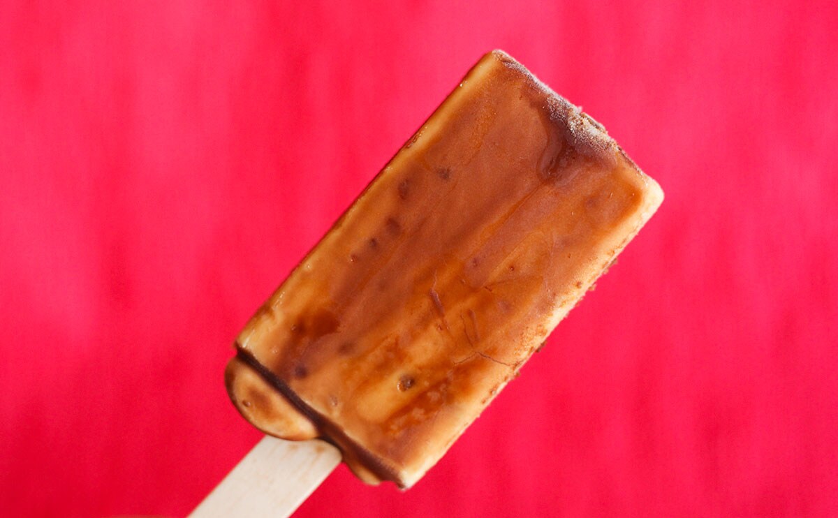 【ローソン】ラムが香る大人味！人気スイーツがアイスになった!?