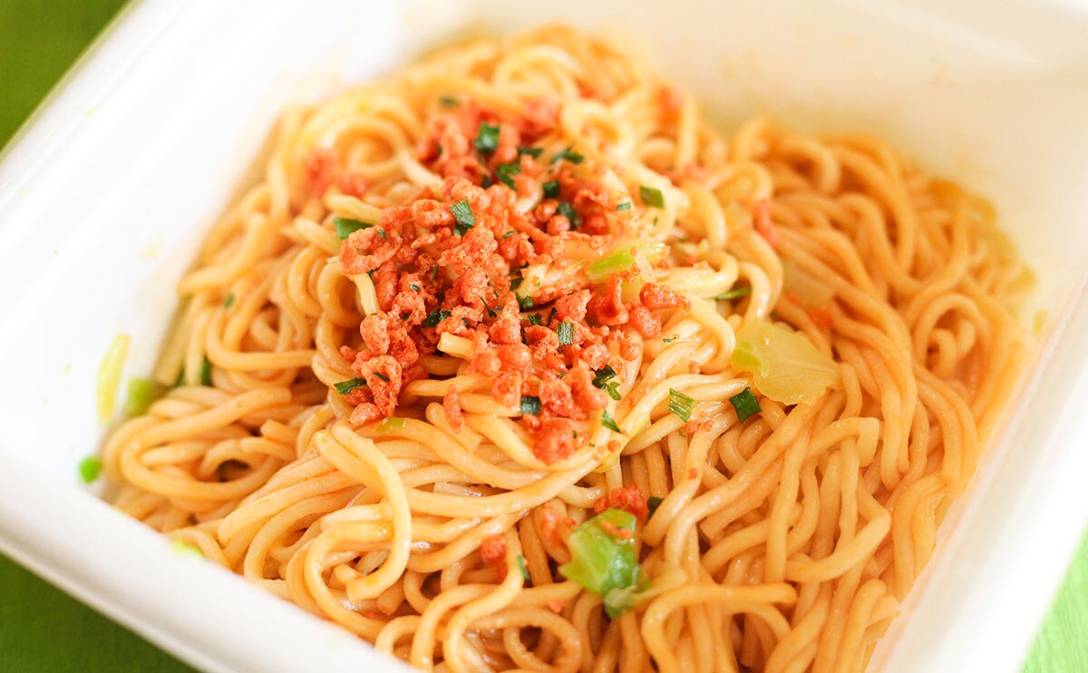 「一番好き」「おいしすぎる」ローソンの激うまカップ麺が帰ってきた!!