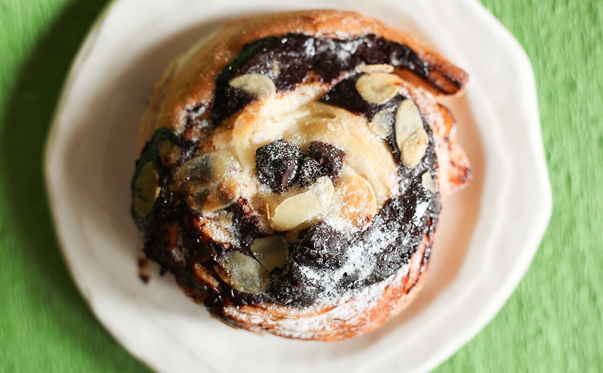 ハイカロリーで手がベタベタになるけど買っちゃうやつだわ…