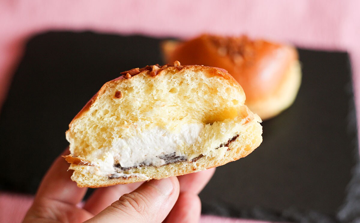 「罪悪感なし」「とても好み」バター×たっぷりホイップとか卑怯すぎない!?