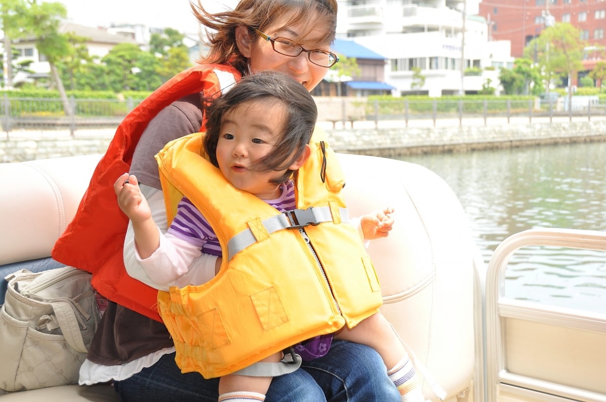 子ども用のライフジャケットを選ぶポイントは?おすすめ商品も紹介
