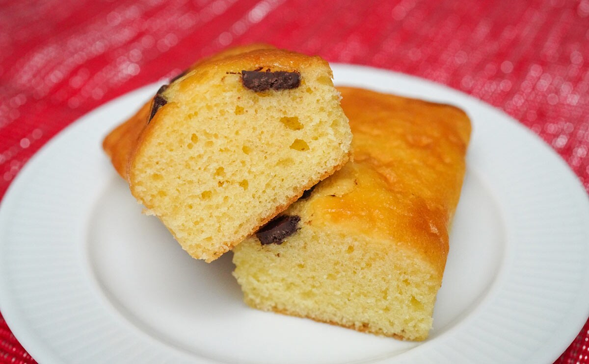 「うますぎる」セブン、スティック状のケーキに大満足