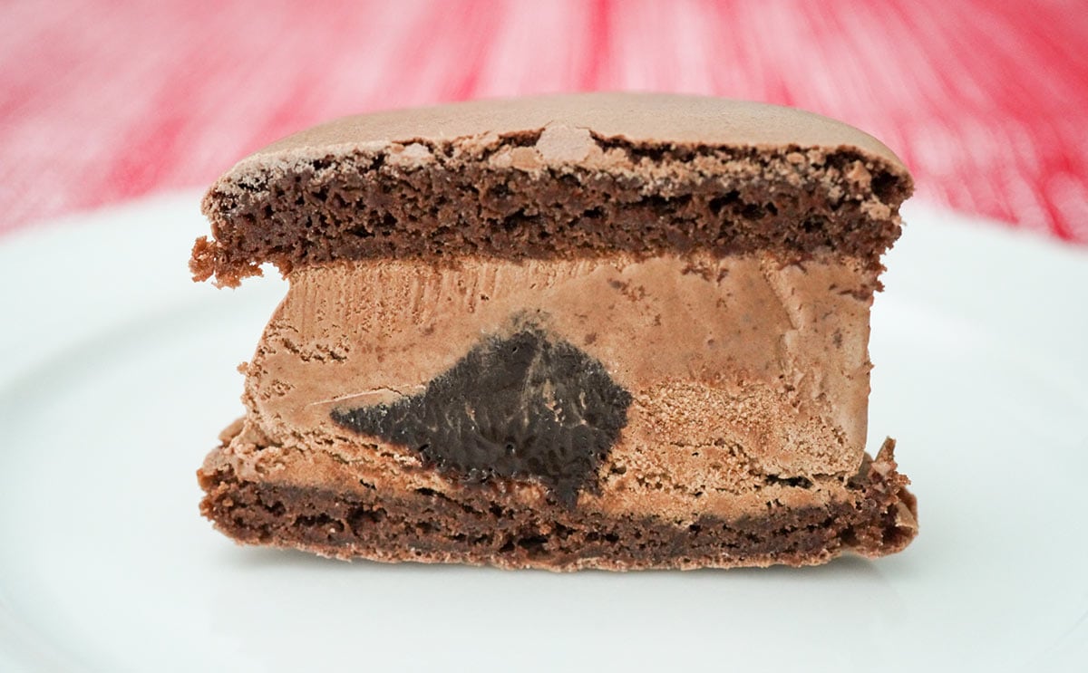 「最強のアイス」「マジでおいしい」昨年よりもうまさUPのマカロンアイス