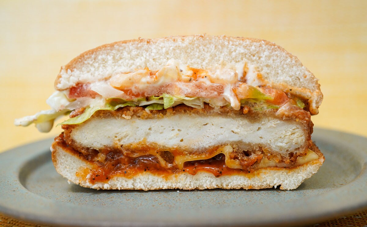 「ケバブ風チキンバーガー」