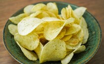 人気の味がひとつになった！期間限定ポテトチップスがクセになる