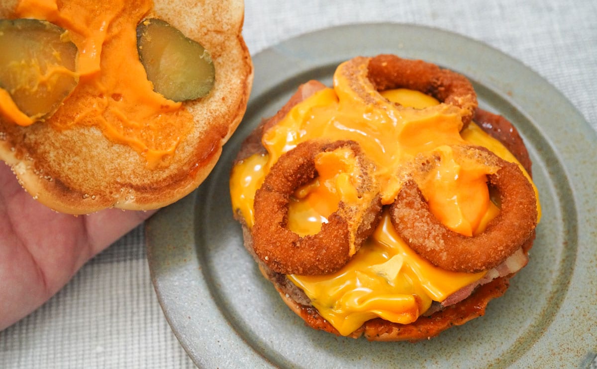 ワイルドビーフバーガー