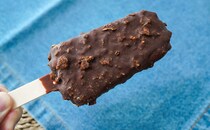 「マジうまい」「ザクザクしてる」懐かしさ感じるアイスが発売に