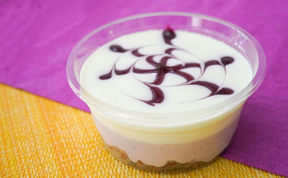 セブン-イレブンの「ハロウィン ブルーベリーフロマージュ」