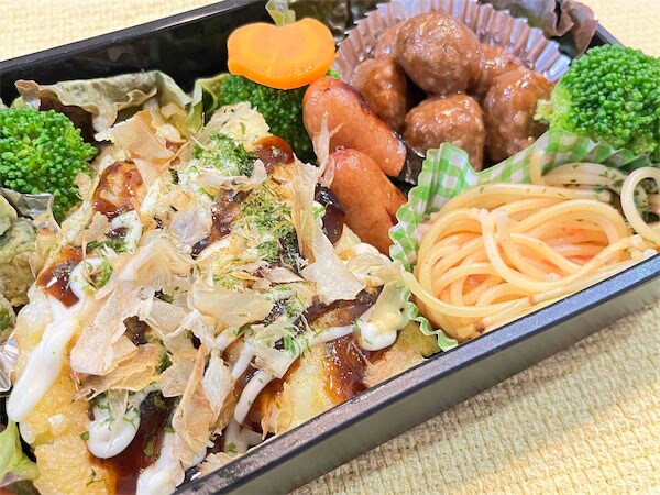 【進化系TKG⁉】卵かけご飯が“生地代わり”な「お好み焼きお弁当」作ってみた！これはおかず？主食？