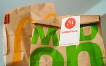 「最強のおいしさ」「優勝」話題のマック新商品とは