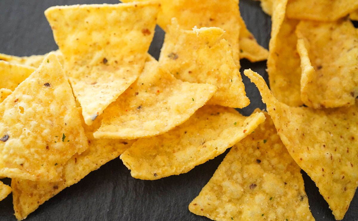 【絶品】湖池屋「ドンタコス」の新商品はクセになるおいしさ