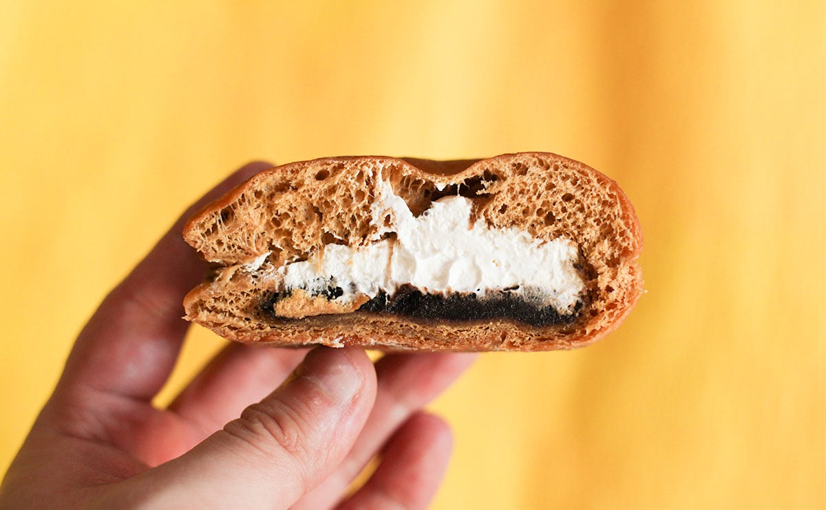 「絶妙」「背徳のおいしさ」ファミマのあんぱんにハマりそう！