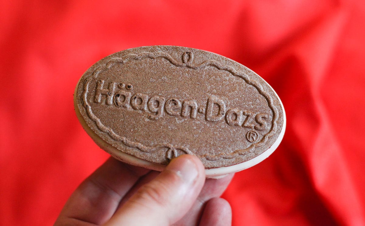 「鬼うま」「幸せになった」人気アイスの限定フレーバーはまとめ買いすべし!