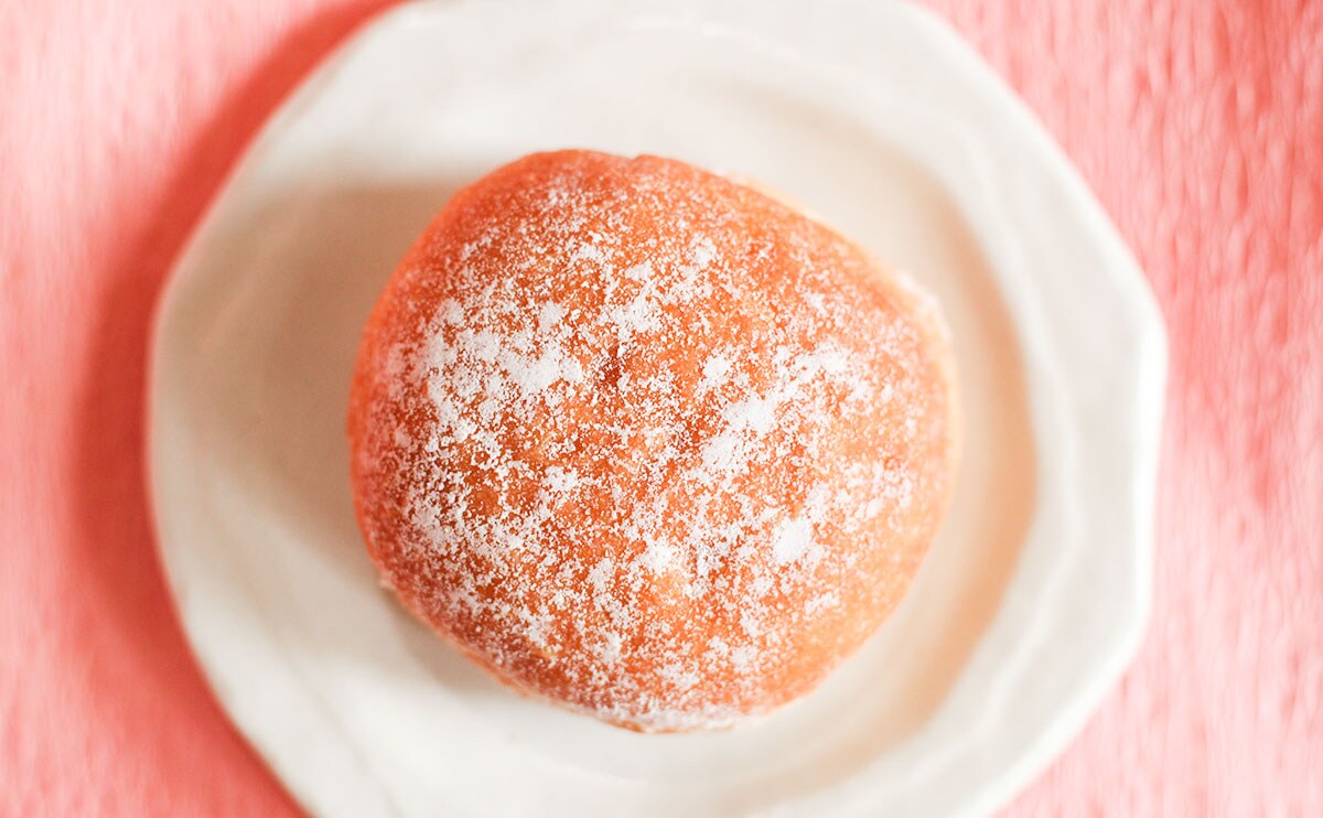 「クリームドーナツ（紅天使クリーム）」俯瞰