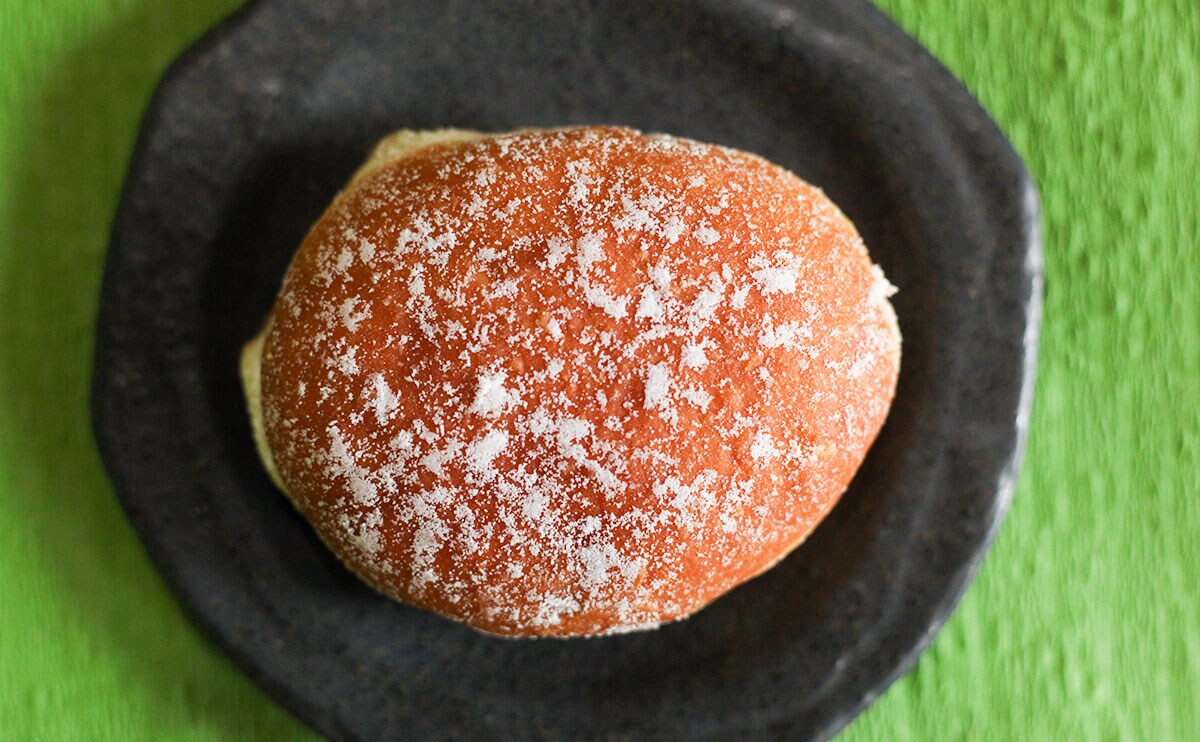 「クリームドーナツ(小田原市産みかん入りクリーム)」俯瞰