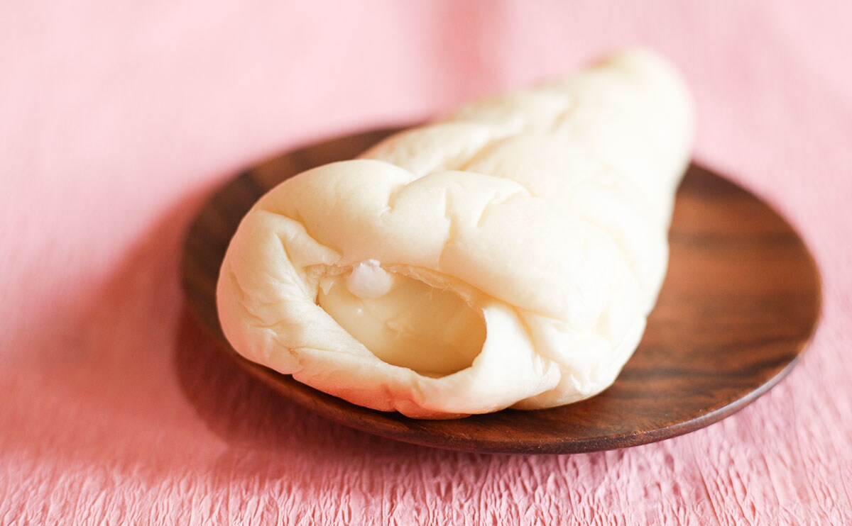 「MILK 白いコロネ」商品アップ