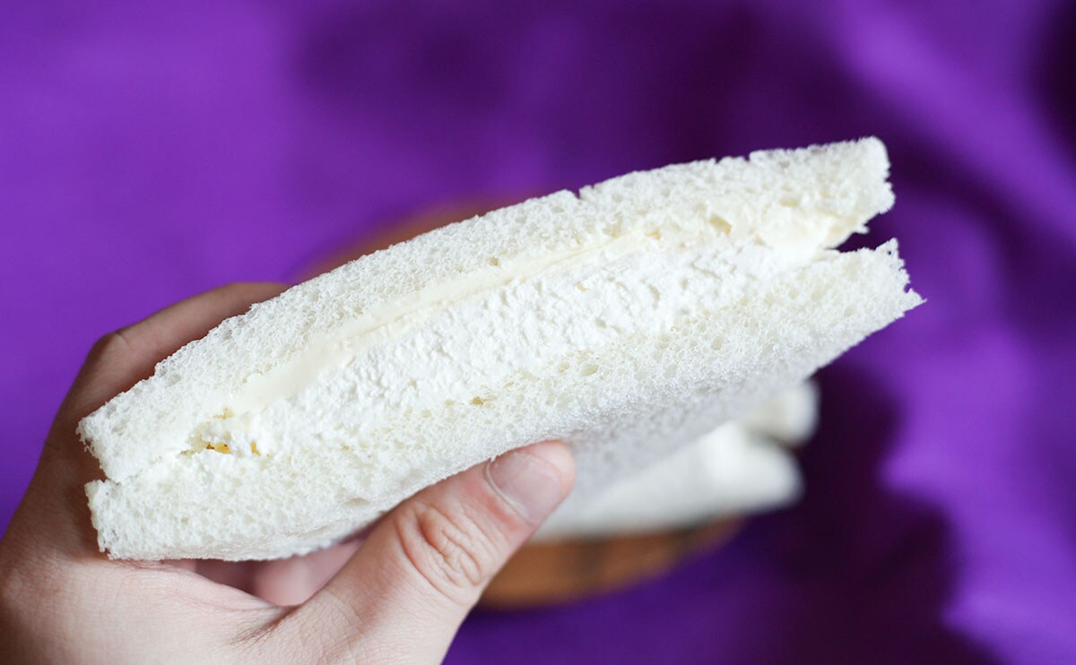 「Milk監修 2種のチーズケーキ╳ホイップクリームサンド」手持ち