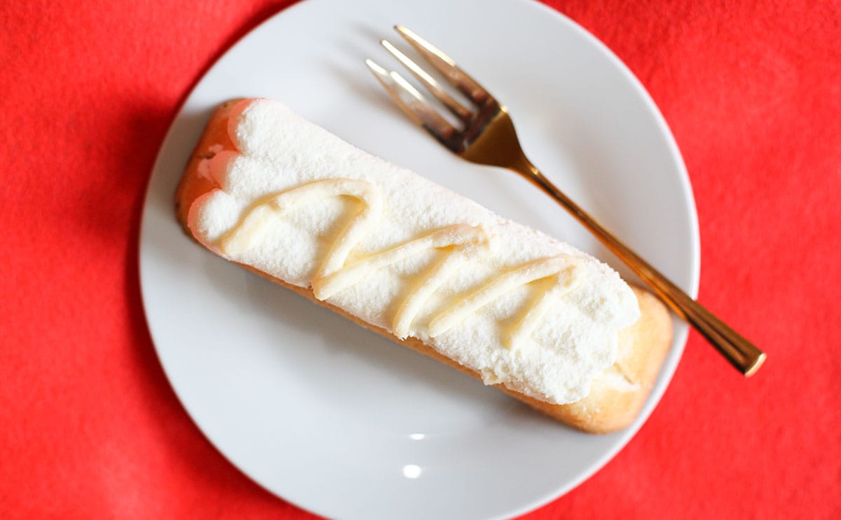 「Uchi Café×Milk MILKシフォンケーキ みるく&バター」俯瞰