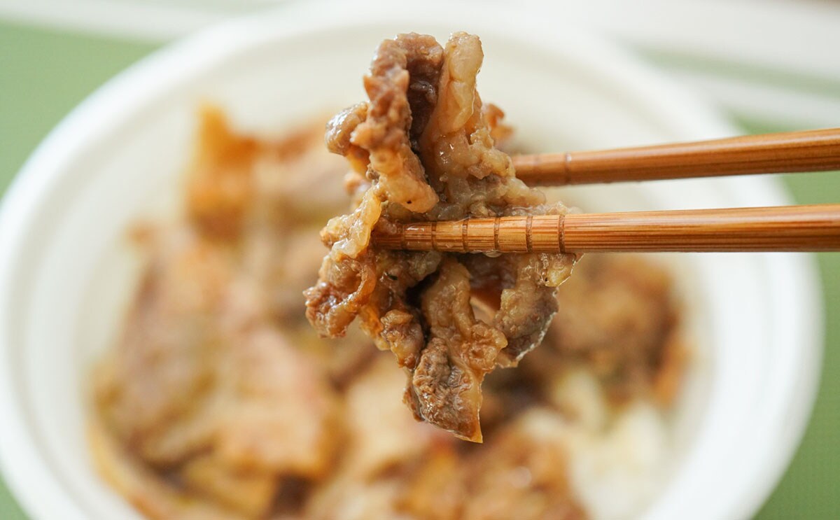 全国販売中！セブンのがっつり飯で肉を堪能する