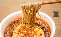 「ハマってる」「うますぎるな」新発売カップ麺がめっちゃクセになる【おすすめ3選】