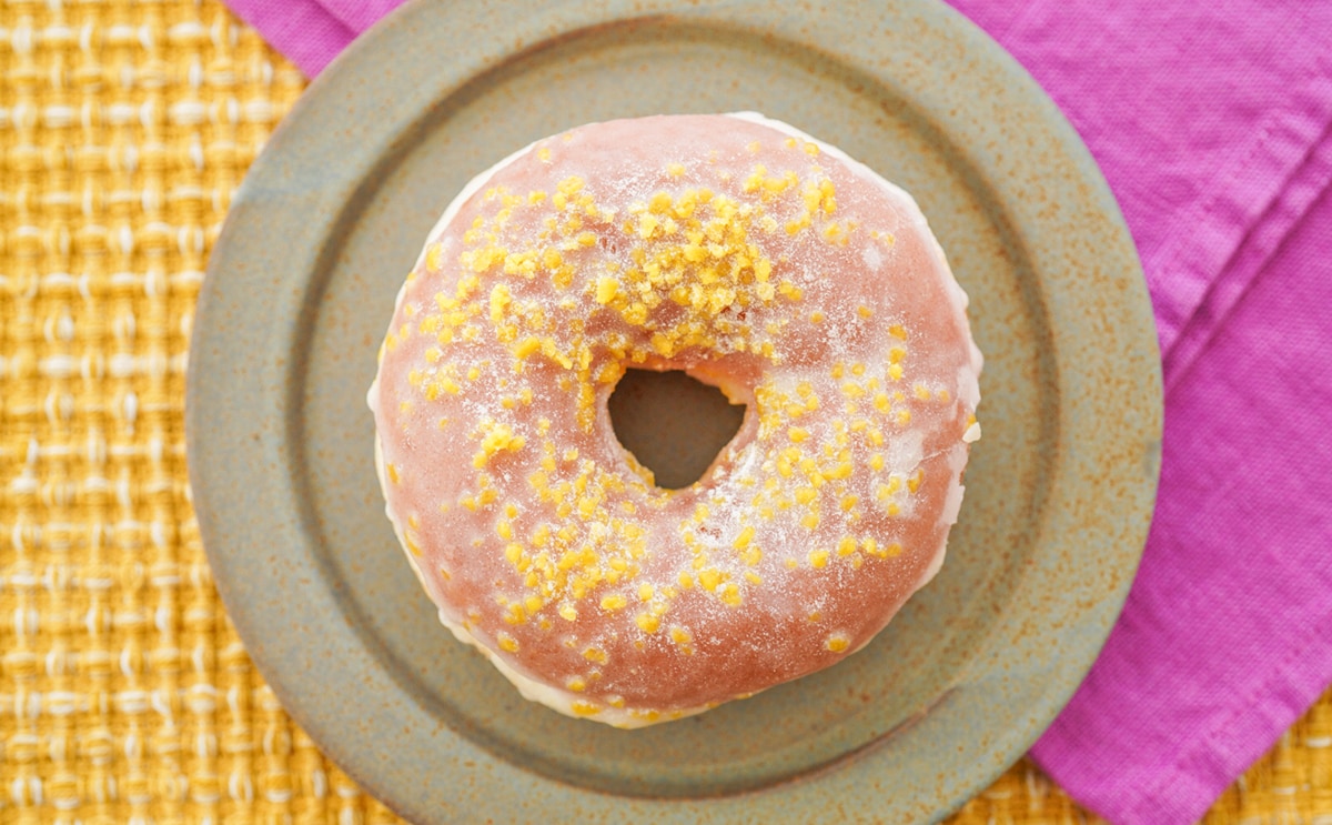 1個で大満足!セブン新作ドーナツは見た目も味も100点