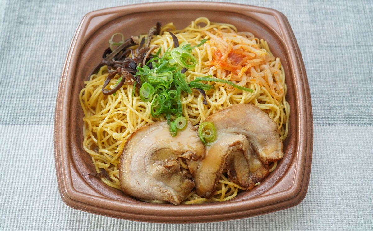 セブン新作麺はコク深いやみつき系のうまさ