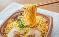 セブン新作麺はコク深いやみつき系のうまさ