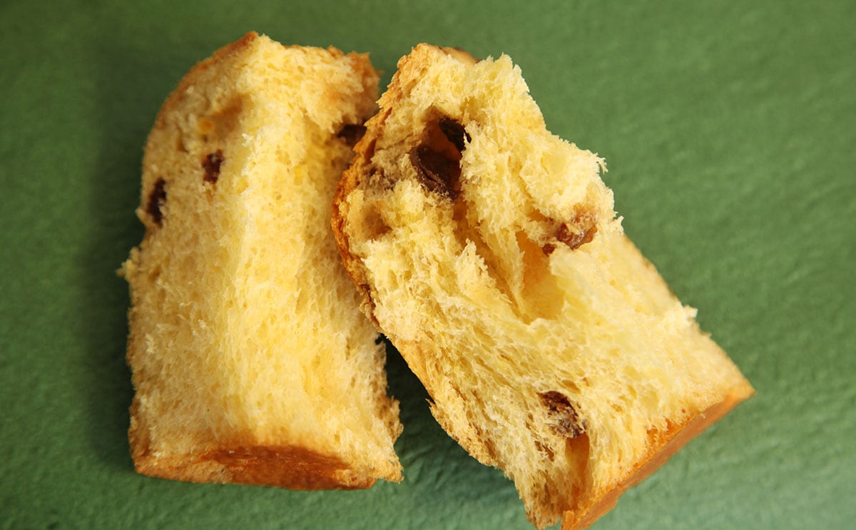 クリスマスムード満点!カルディの赤いボックスの中身は?