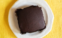 「大ヒット」「めっっっちゃうまい」ファミマの“黒い物体”がヤバすぎた！！