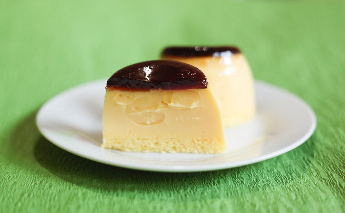 「まるでプリンな生カスタードケーキ」断面