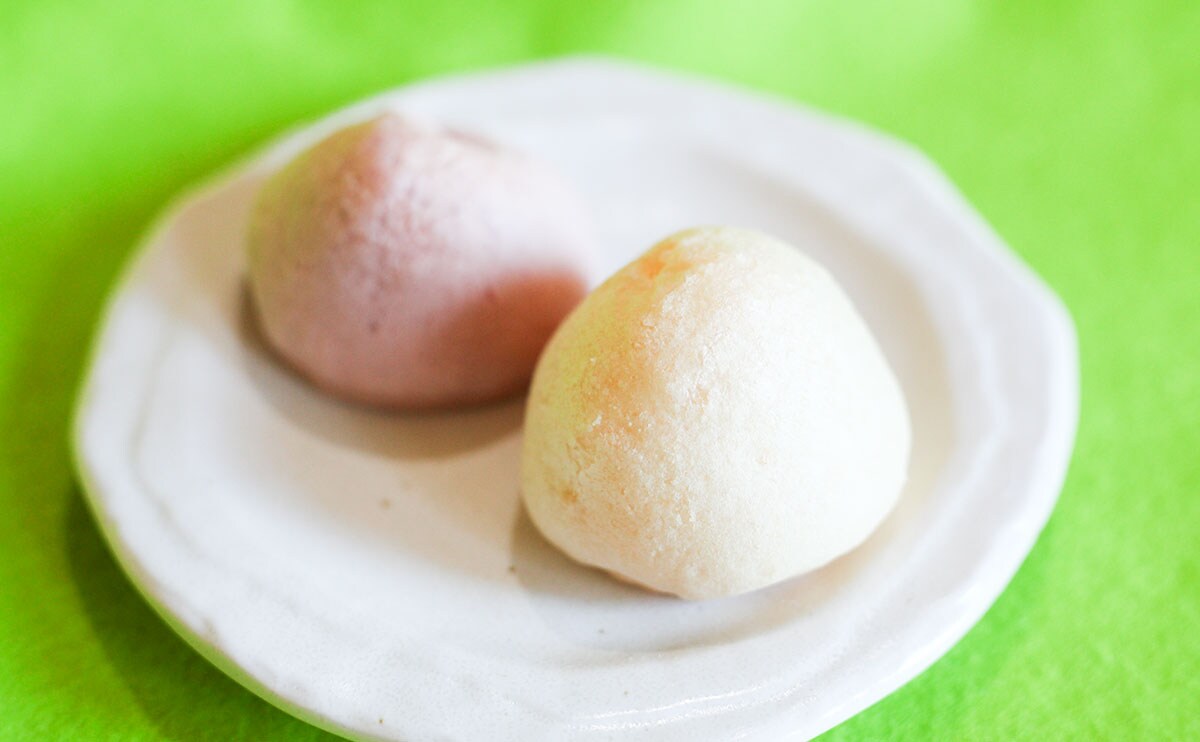 「もっち®シュー　いちご＆ミルク　6個」アップ