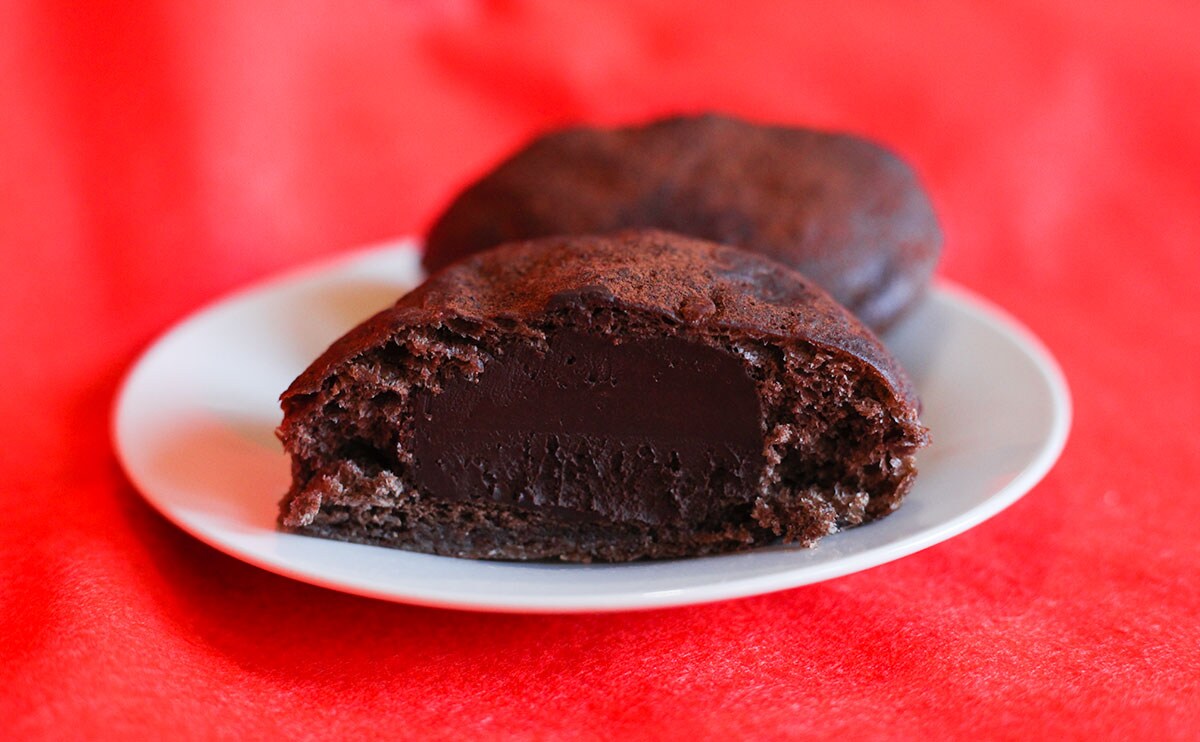 「GODIVA　ショコラボンボローニ」断面